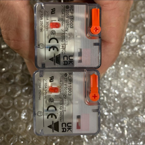 Rơ le trung gian Carlo Gavazzi RCP11003