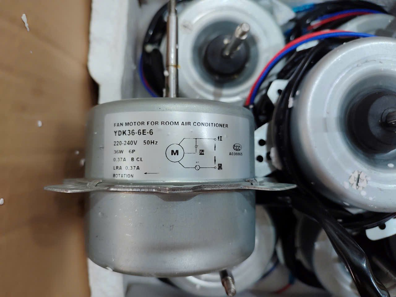 Động cơ quạt dàn nóng điều hòa YDK36-6E-6